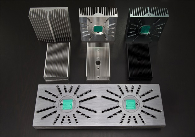 LED燈具與鋁合金散熱片